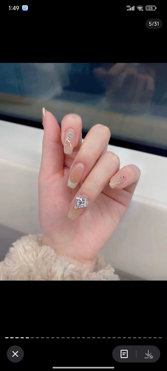 Hand-worn nails